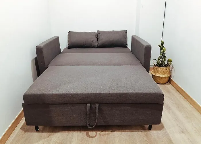 Yakthai Poshtel Ostello