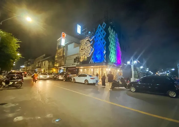 Yakthai Poshtel Ostello